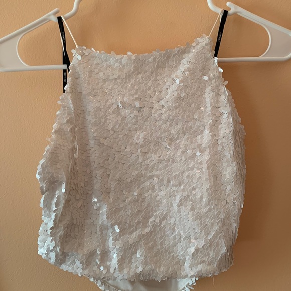 Forever 21 Tops - Women's Sequin Crop Top